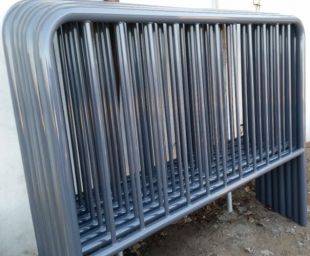 Bariera chodnikowa U-11a szczeblinkowa | do wkopania, wbetonowania, żółta